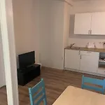 En El Centro De Διαμέρισμα *