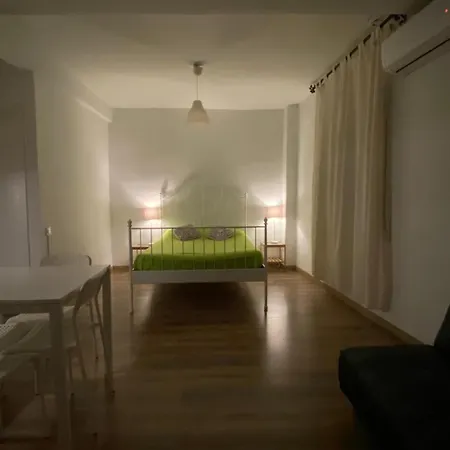 En El Centro De Apartment