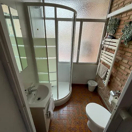 En El Centro De Apartment Toledo