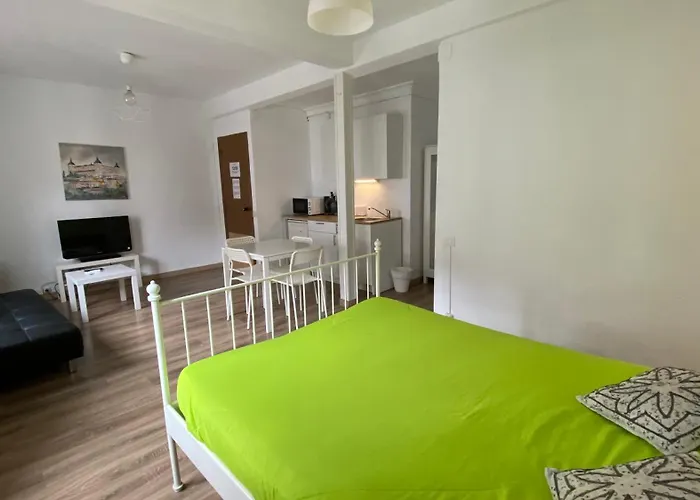 En El Centro De Apartment *